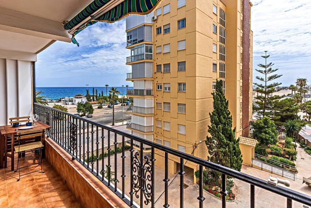 Sea Apartment